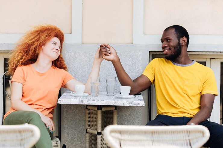 Tips for Balancing Independence and Togetherness in a Relationship