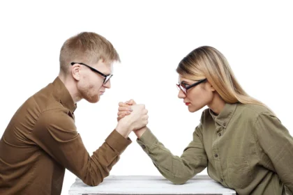 How to Navigate Power Dynamics in a Relationship