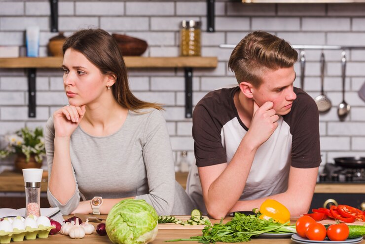 The difference between healthy and unhealthy jealousy in relationships